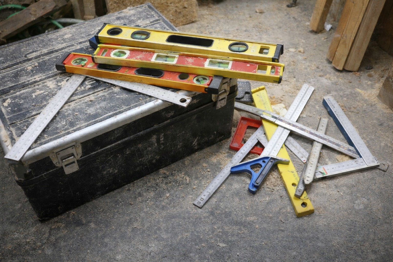 The problem — bulky single-purpose tools